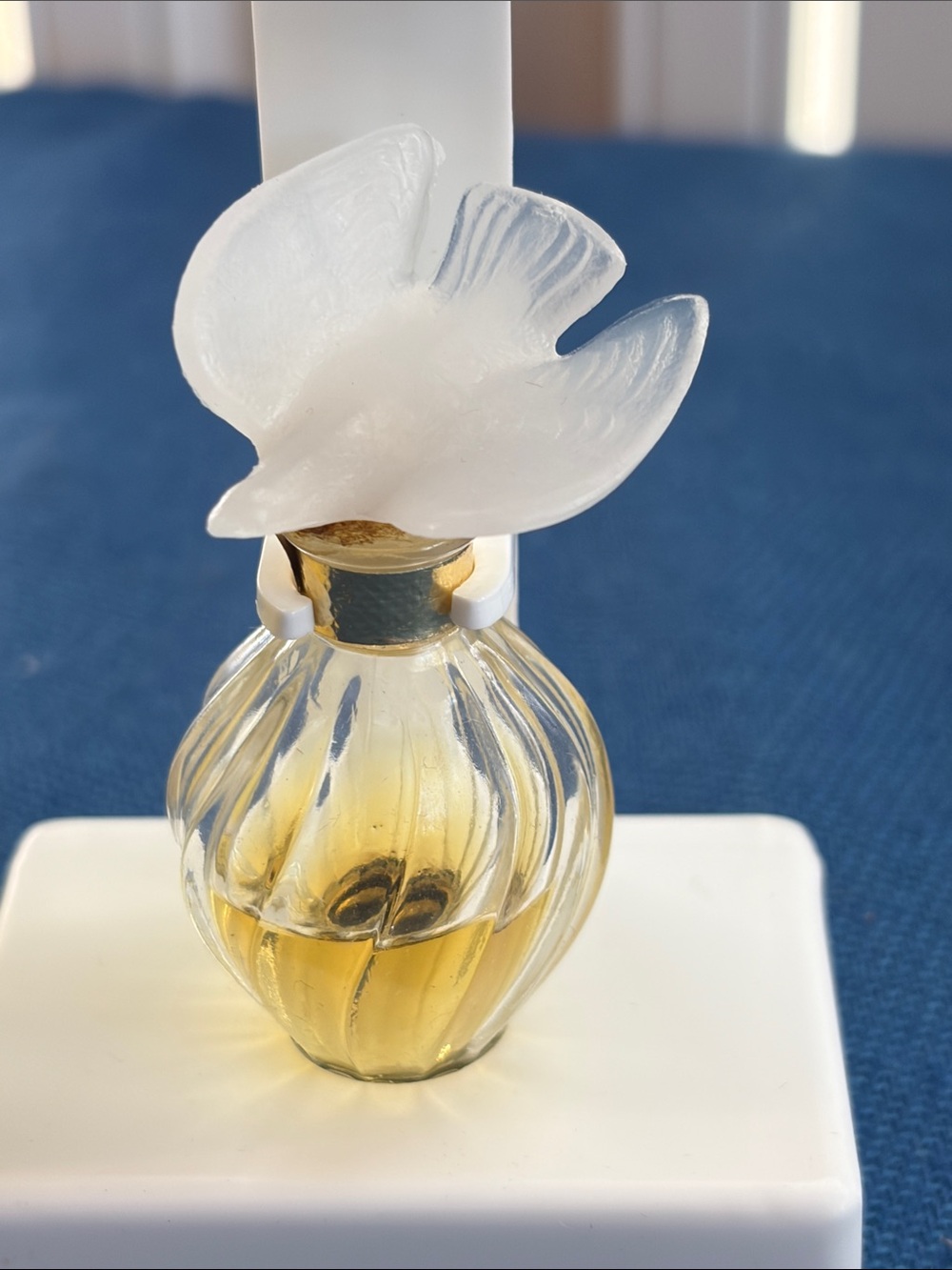 Vintage Nina Ricci L'Air du Temps miniature perfume